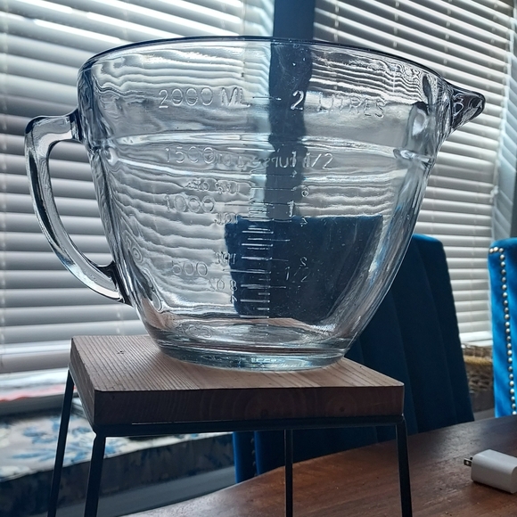 Other - Glass Measuring Cup with Handle